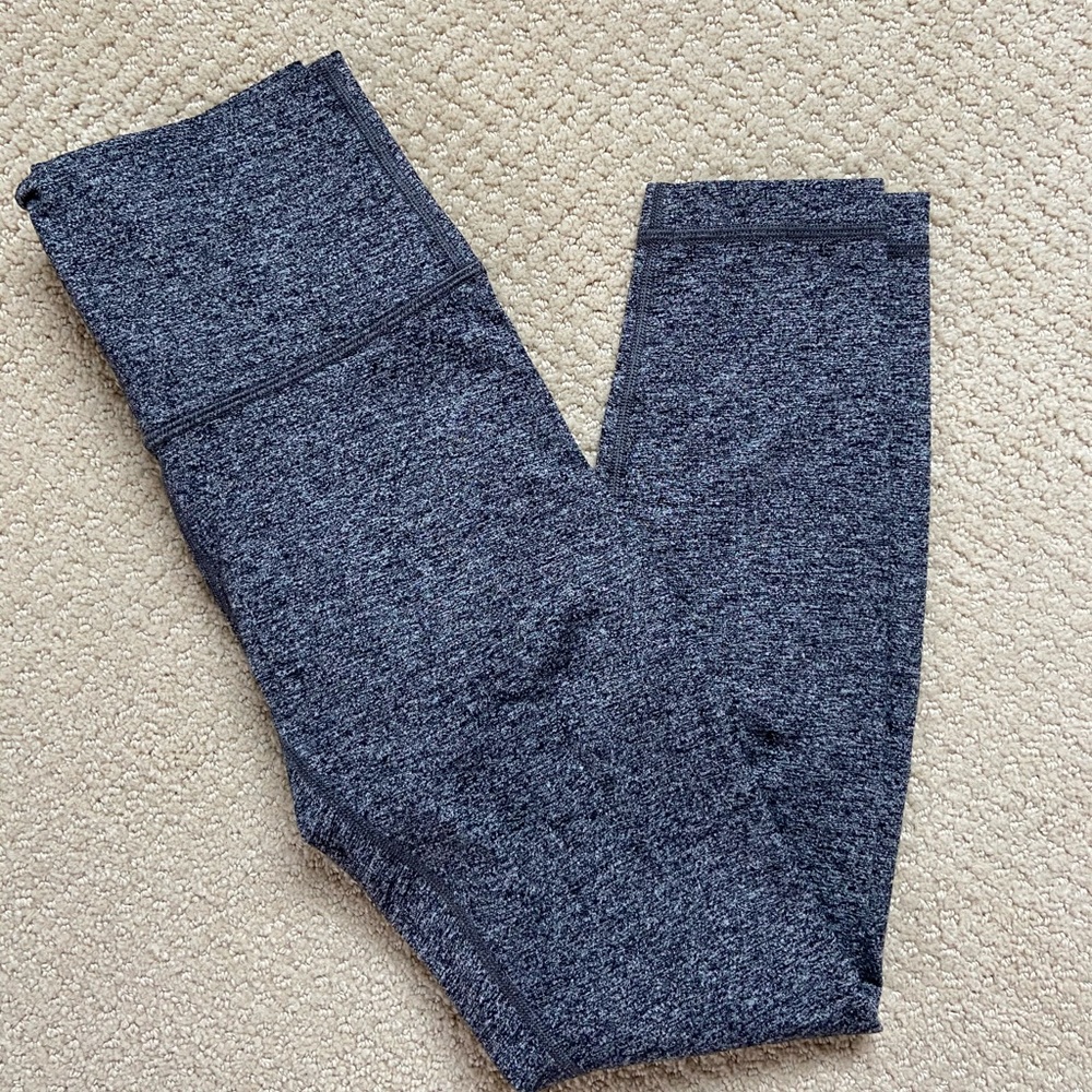 Lululemon leggings size 4